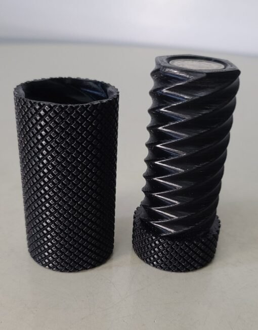 Quarter Twist Container